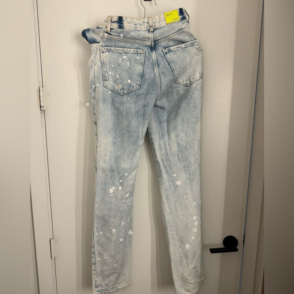 Blue Jean - Picture 2 of 3
